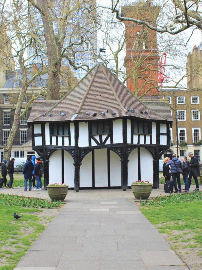 Soho square gazebo